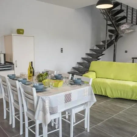 L'ecole D'antan 5/6 Personnes * Chanac